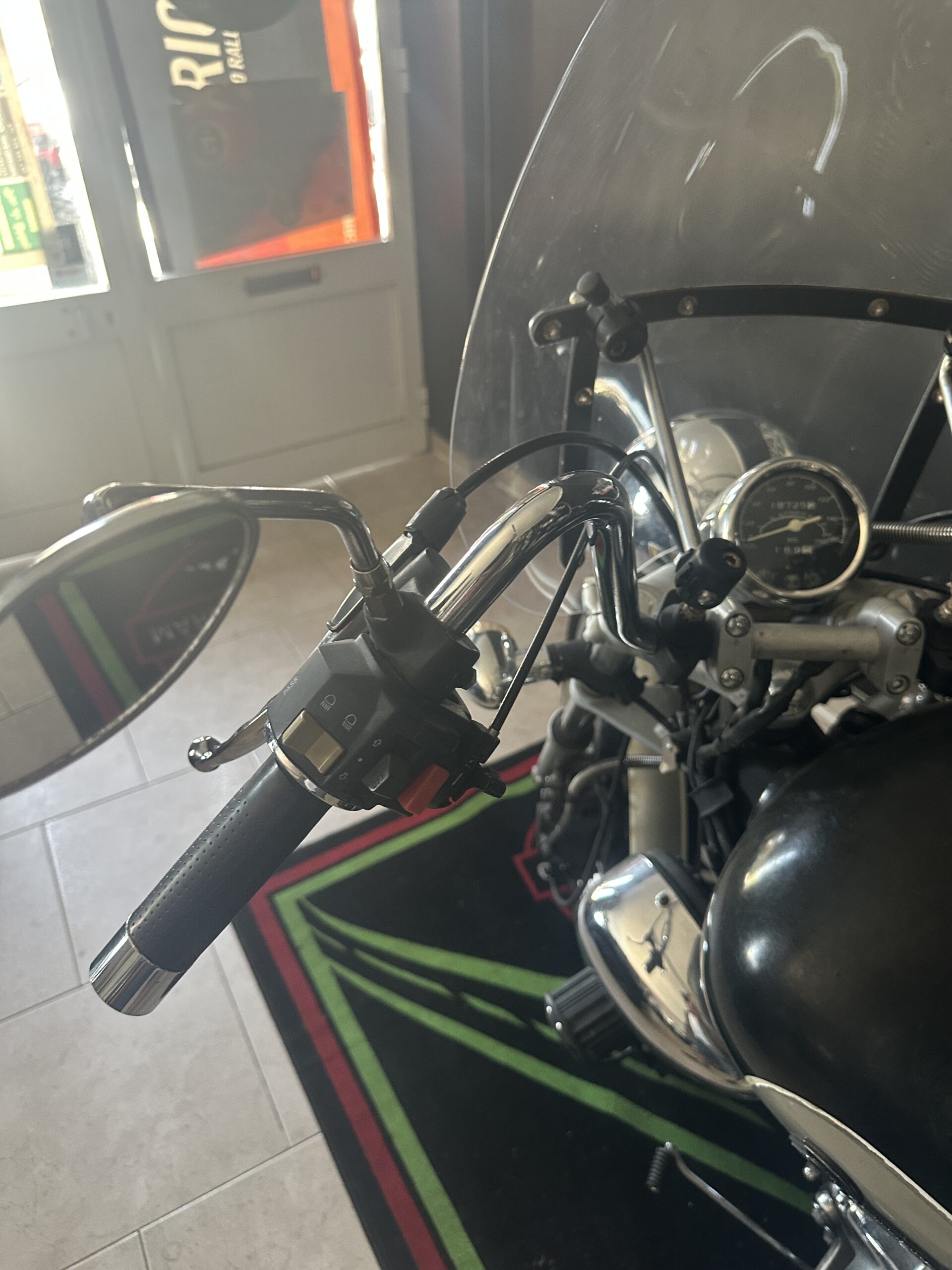 Keeway Supershadow 250 | 18.725 km - Image 7
